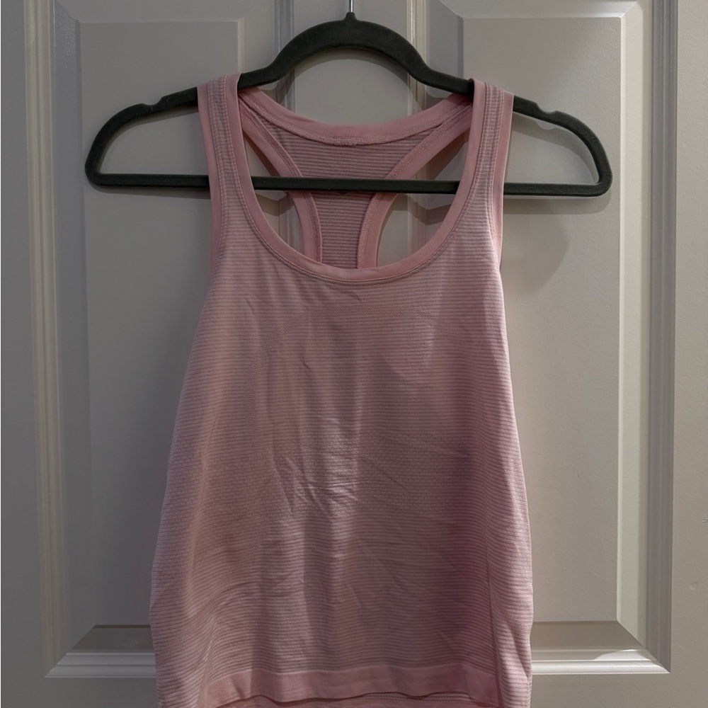 Lululemon Strawberry Milkshake
Swiftly Tech Racerback Tank